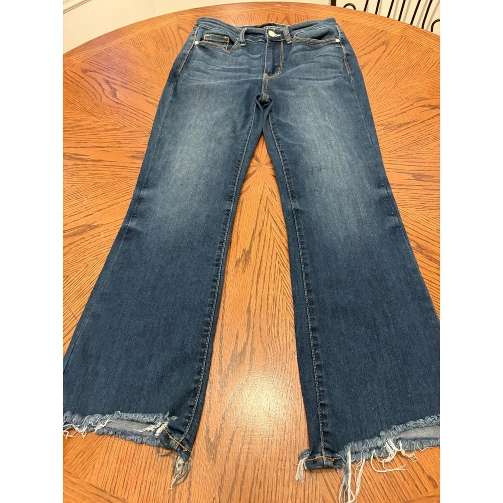 Judy Blue Cropped Boot Jeans Medium Wash Frayed Hem Size 5/27 Womens‎